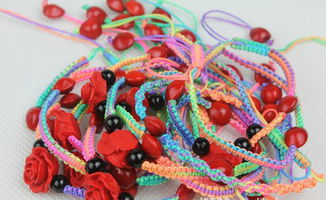 紅豆寄相思，七彩線編織浪漫——紅豆手鏈情侶飾品廠家批發(fā)全解析